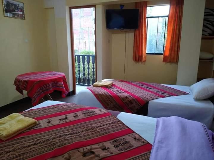 Hostal Casa Del Montanista Уарас Екстер'єр фото